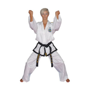 TA 014 ITF SOSAN ASSISTSANT | ΣΤΟΛΗ ΓΙΑ ΜΑΥΡΗ ΖΩΝΗ TAEKWON-DO ITF. ΛΟΓΟΤΥΠΑ ΦΟΥΛ ΚΕΝΤΗΜΑ ΣΤΟ ΣΑΚΑΚΙ ΚΑΙ ΣΤΟ ΠΑΝΤΕΛΟΝΙ.TO ΣΑΚΑΚΙ ΕΧΕΙ ΚΛΕΙΣΙΜΟ VELCRO.