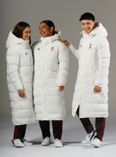 Μακρύ Μπουφάν Daedo Λευκό – Daedo Full Body Jacket White RFEK Puffer - Image 6